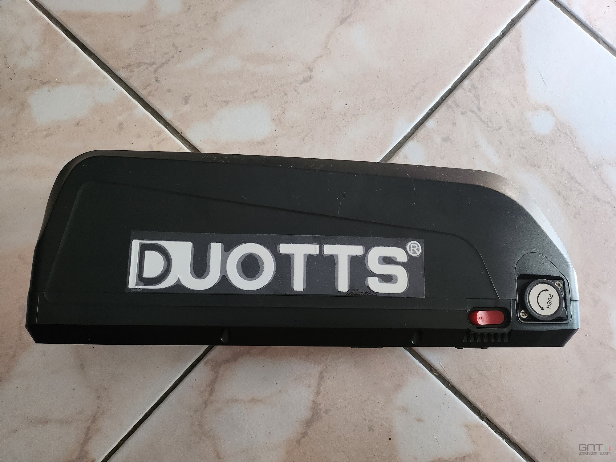 Duotts S26 batterie 02