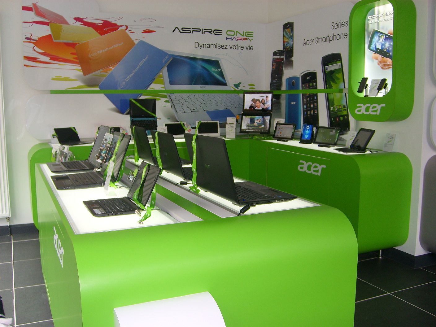 Acer Store 1