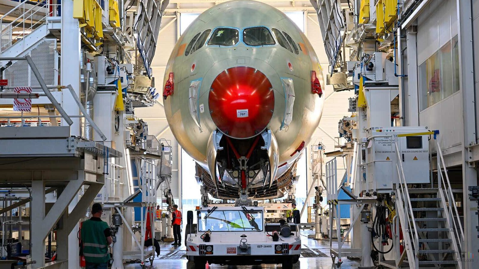 Airbus A350-1000 ULR.