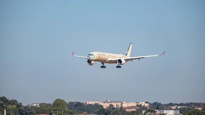 Airbus A350 1000ULR 02