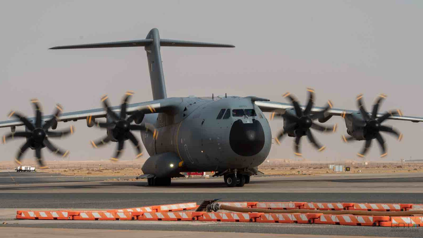 L'A400M d'Airbus se pose sur la glace au Groenland et surclasse ses concurrents américains