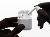 Bon plan : les écouteurs sans fil Apple AirPods 2 2019 à 125€ en filaire et 166€ en sans fil !