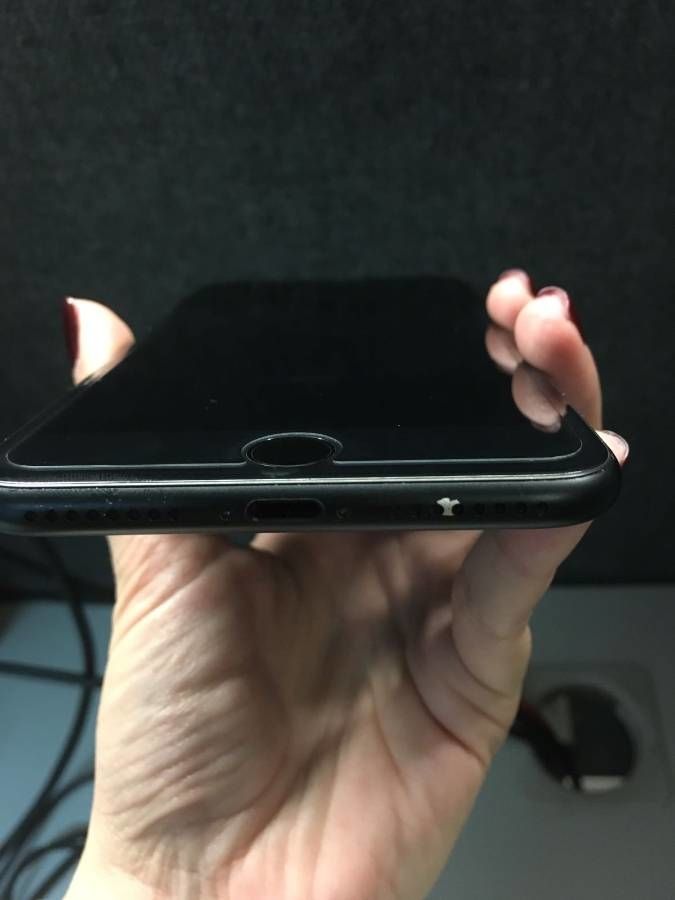 Apple iPhone noir jais (2)