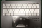 Apple MacBook Pro OLED