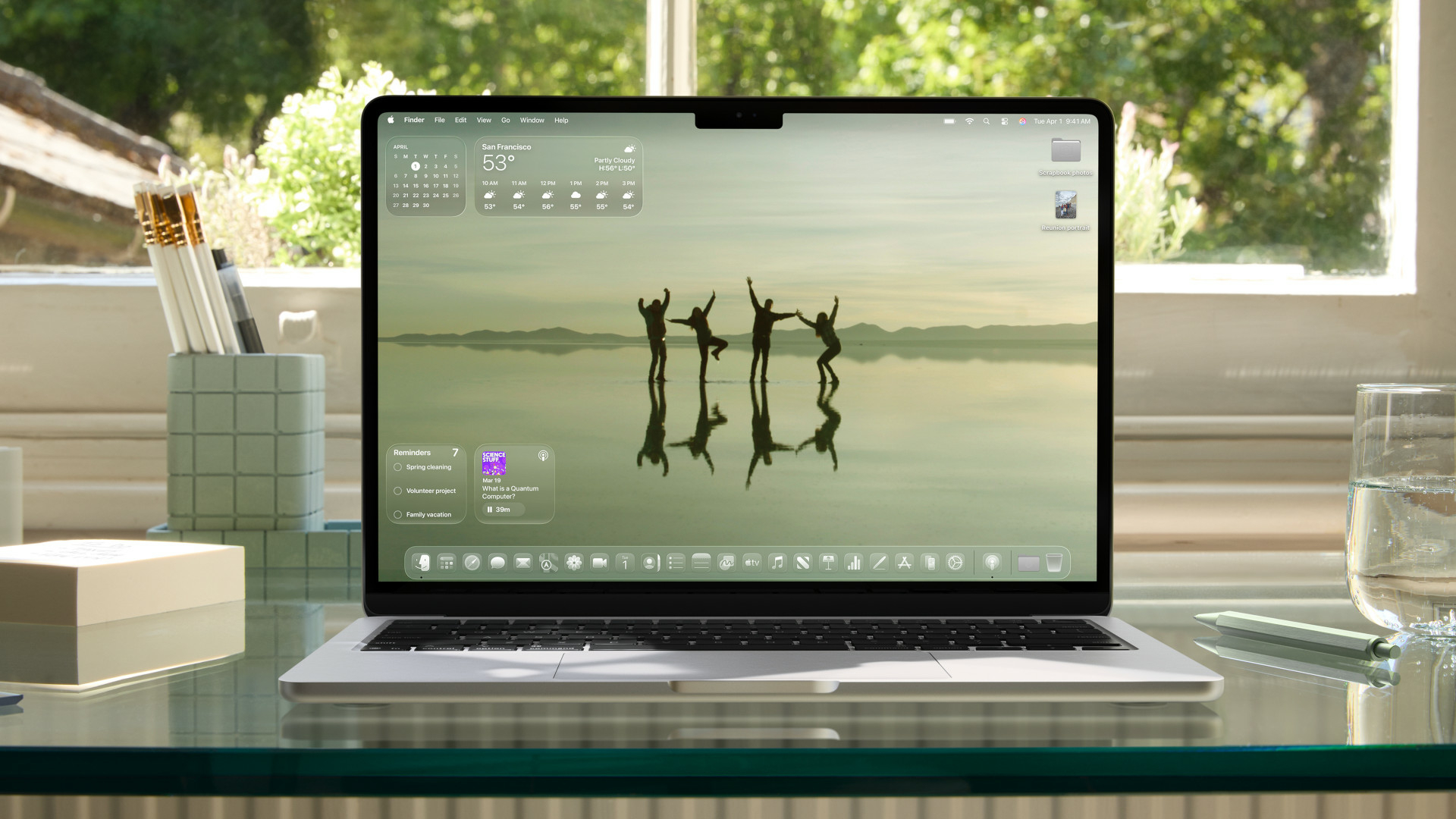 apple-macos-liquid-glass