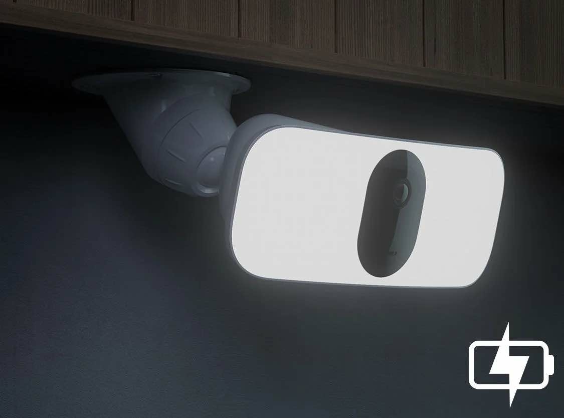 Arlo Floodlight 2K
