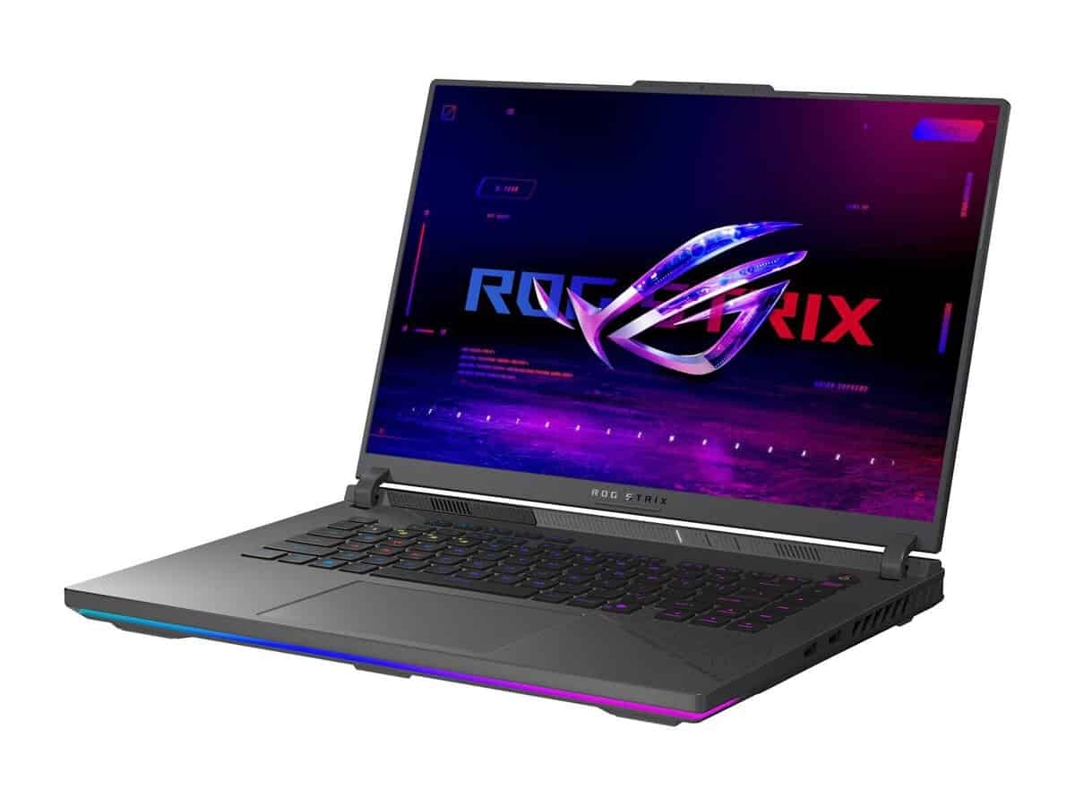 ASUS ROG Strix G16.
