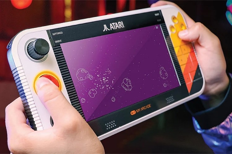 Atari Gamestation Go 03
