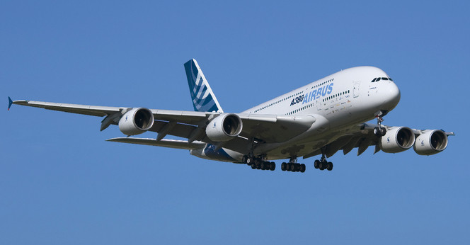 avion-airbus-A380