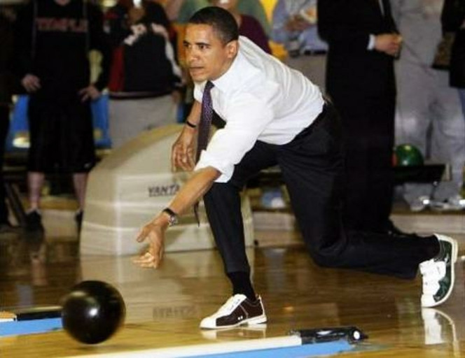 barack-obama-bowling