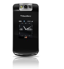 Blackberry Flip 8220 01
