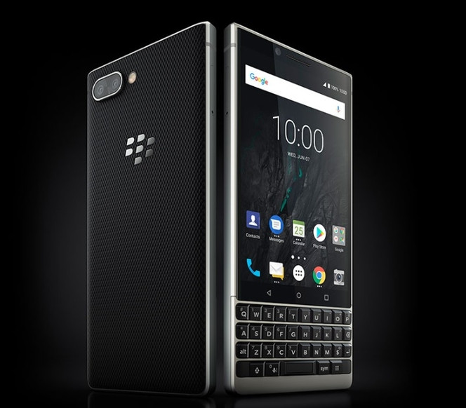 BlackBerry Key2 02
