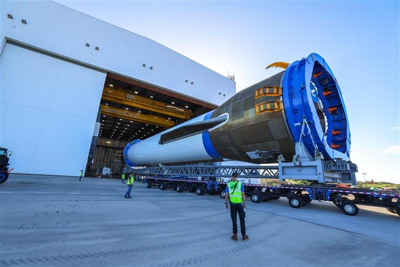 Blue Origin New Glenn 01