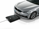 BMW lance un chargeur sans fil pour ses véhicules hybrides rechargeables