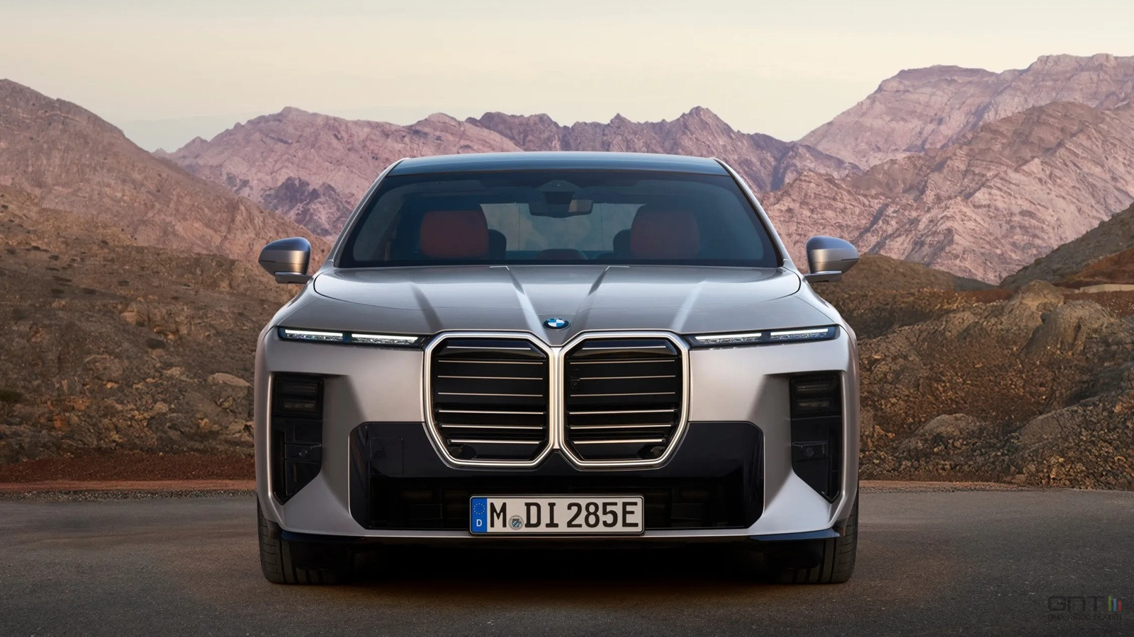 BMW i7 2027 : la berline de luxe électrique qui veut enterrer la concurrence