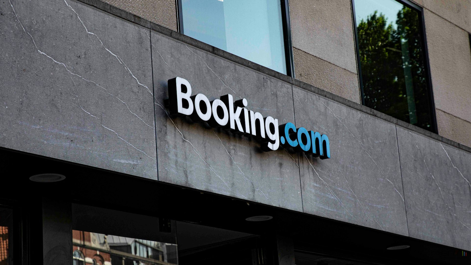 booking-com