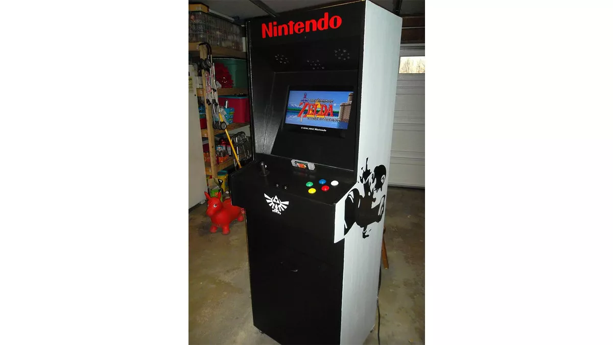 Une Super NES dans une borne d'arcade