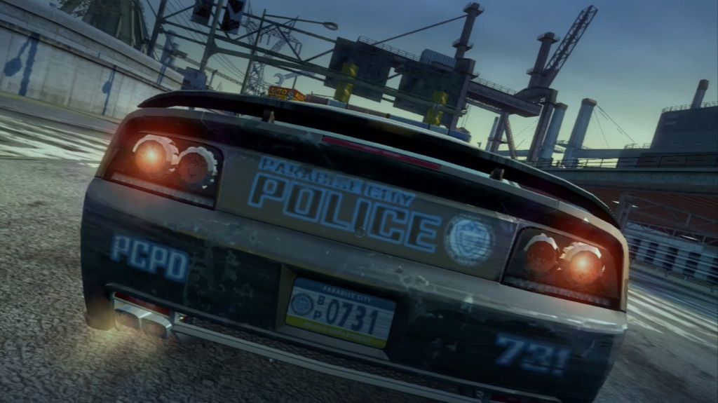 Burnout Paradise : The Ultimate Box   Police   2
