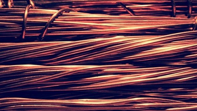 Orange promet d'améliorer sa qualité de service sur le réseau cuivre