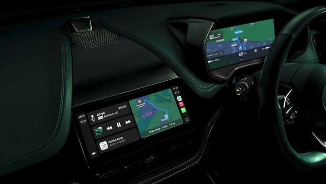 Carplay-ultra-aston-martin-DBX707