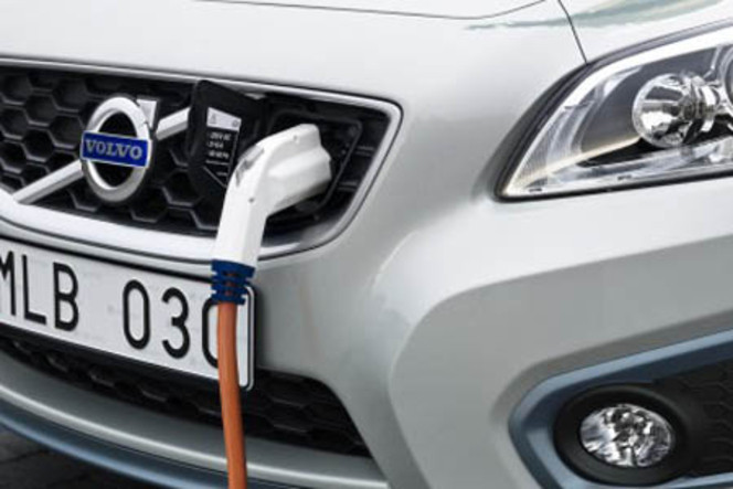 chargeur volvo