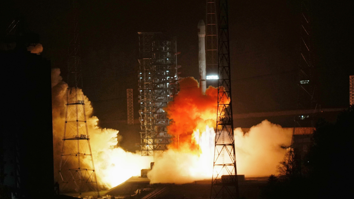 chine-decollage-longue-marche-3b