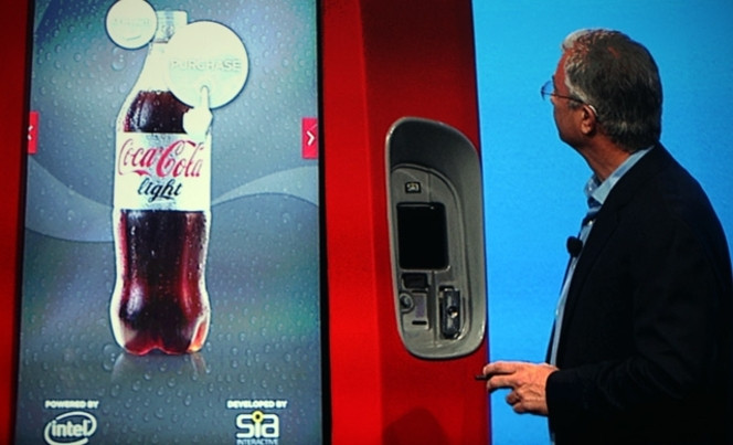 Coca Cola distributeur tactile 1