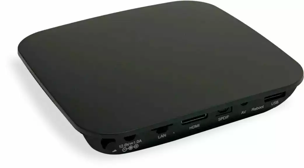 RED box équipement : box internet WiFi et décodeur TV - RED by SFR