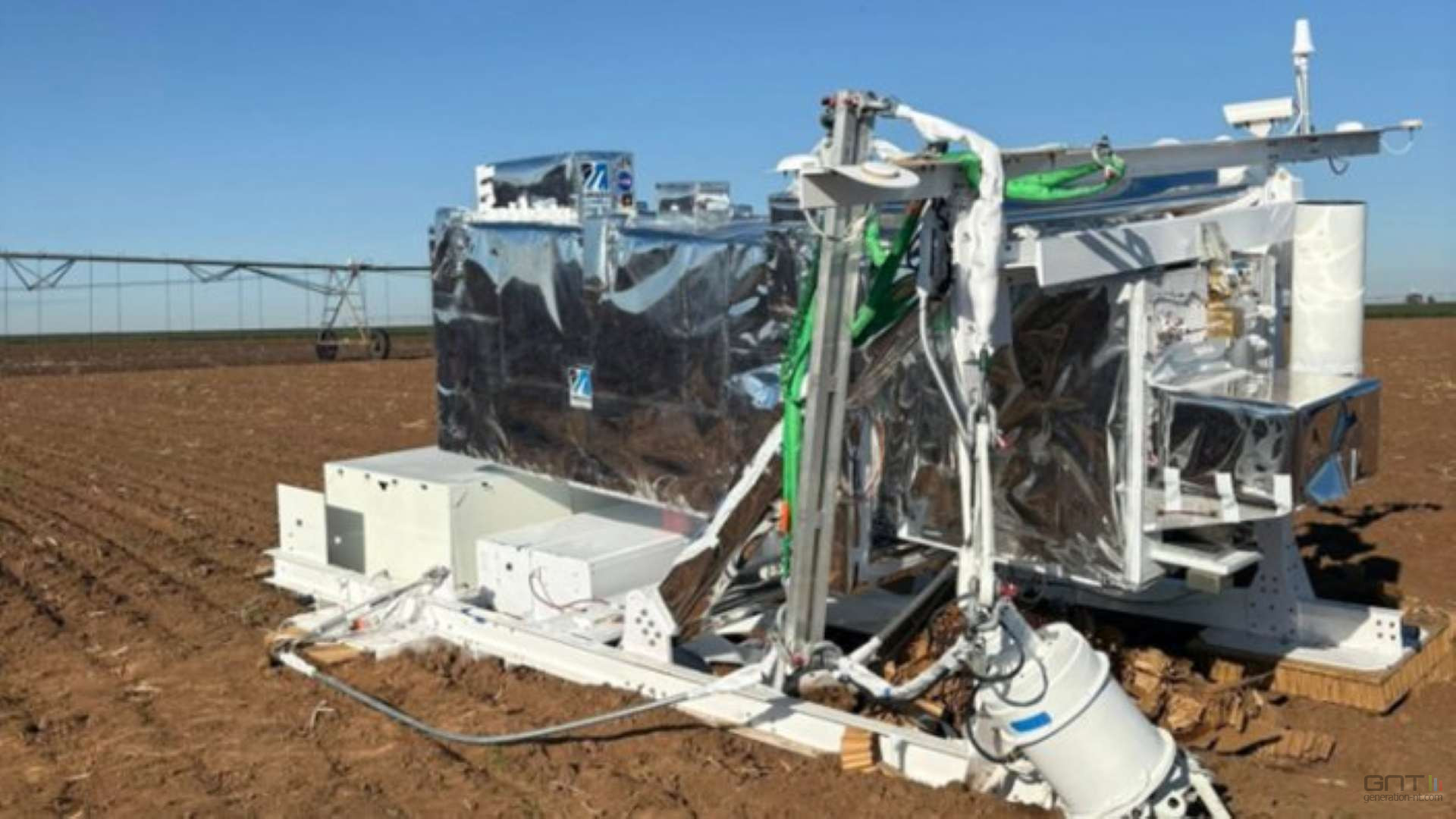 Un télescope de la NASA de 680 kg s'écrase dans une ferme au Texas