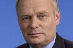 dadvsi-ayrault-president-parti-socialiste.jpg