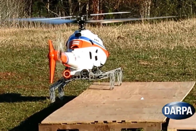 DARPA-helicoptere-train-atterrissage-robotise