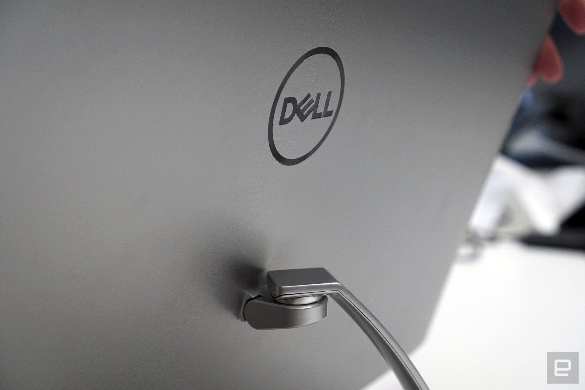 Dell 27 Ultrathin Monitor (4)