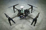 Une course de drones pilotés par la pensée