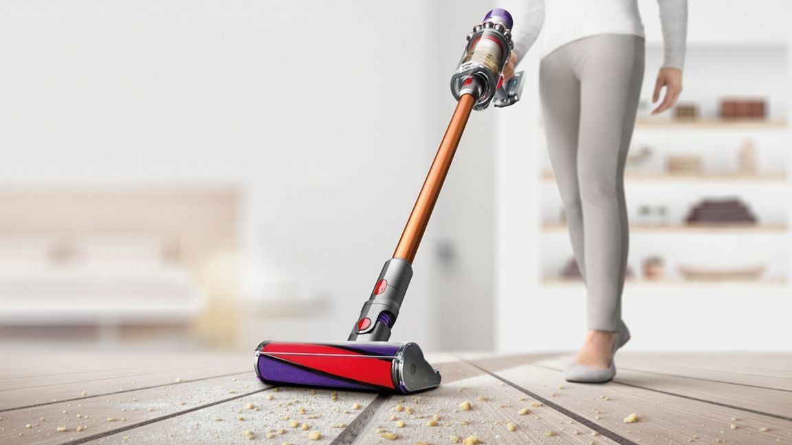 Dyson Cyclone V10 Fluffy