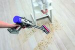 Dyson V10 2