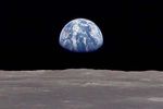 earthrise (2)