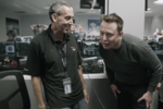 Elon-Musk-premier-atterrissage-falcon-9