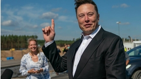 Elon Musk déclare la guerre après une menace perçue sur TikTok