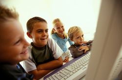 Enfants ordinateur