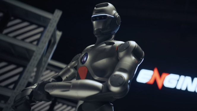 EngineAI PM01 robot astronaute