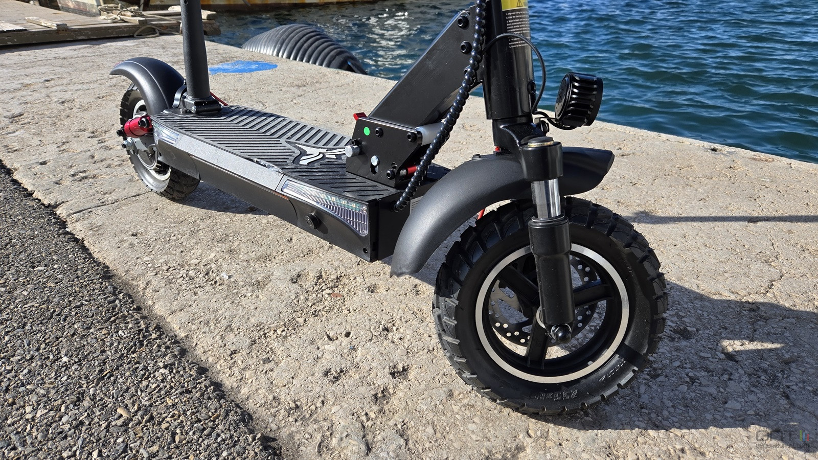 Nice va imposer le casque obligatoire pour tous les usagers de trottinettes électriques