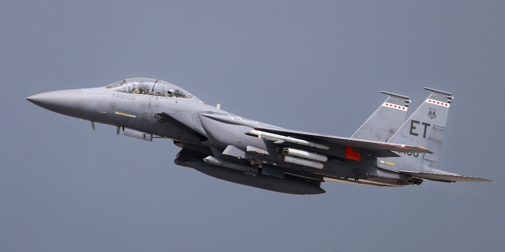 F-15E Strike Eagle roquette laser anti drone
