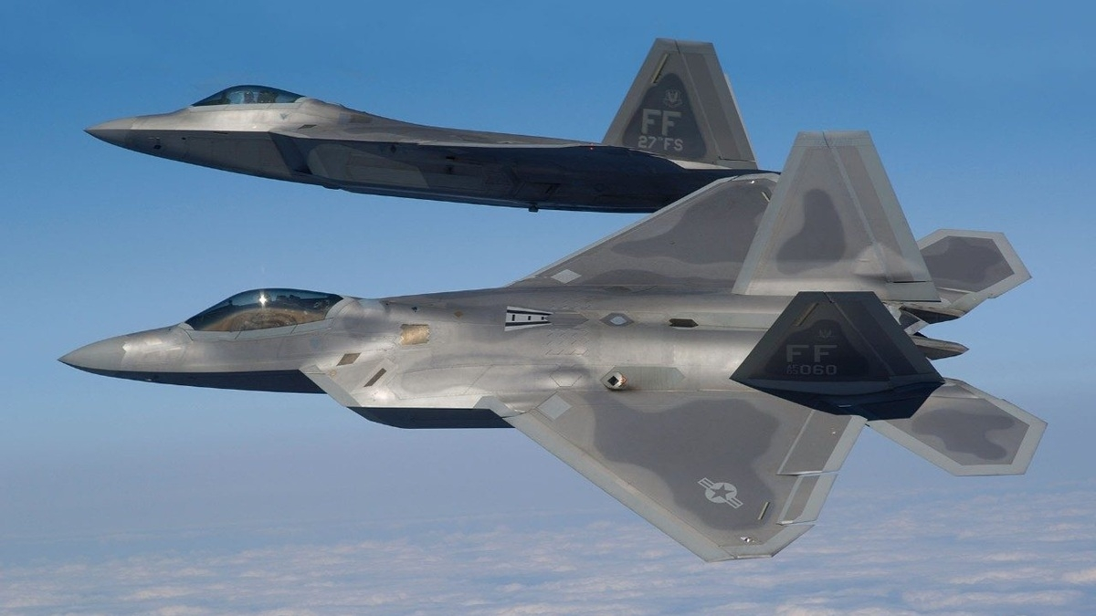 Le F-22 Raptor se réinvente avec une mise à jour furtive et longue portée