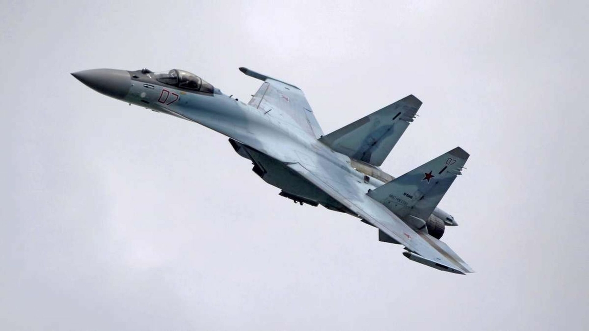 VENOM : l'US Air Force a fait voler un F-16 entièrement par une IA !