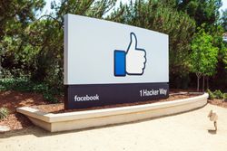 Facebook-HQ