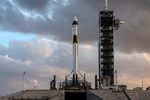 Falcon-9-Crew-Dragon