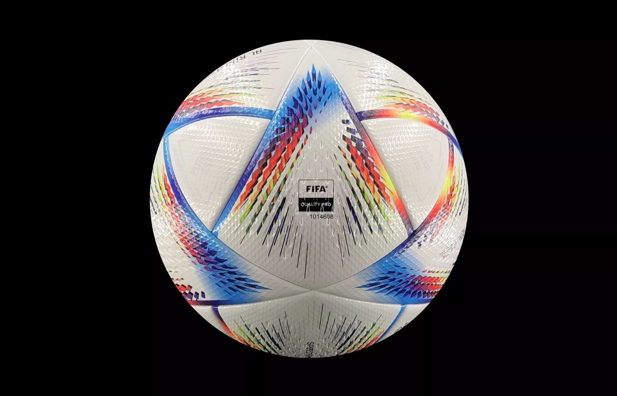 Le ballon de la Coupe du Monde, bijou technologique au service de  l'arbitrage