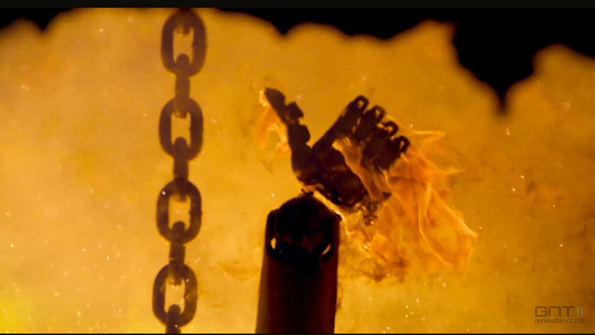 Pour sa fin de vie, le robot humanoide Figure 02 finit comme Terminator !