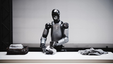 Le robot Figure 02 apprend à plier le linge