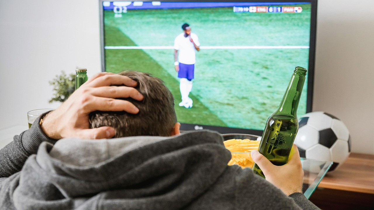 Fußballfernsehen